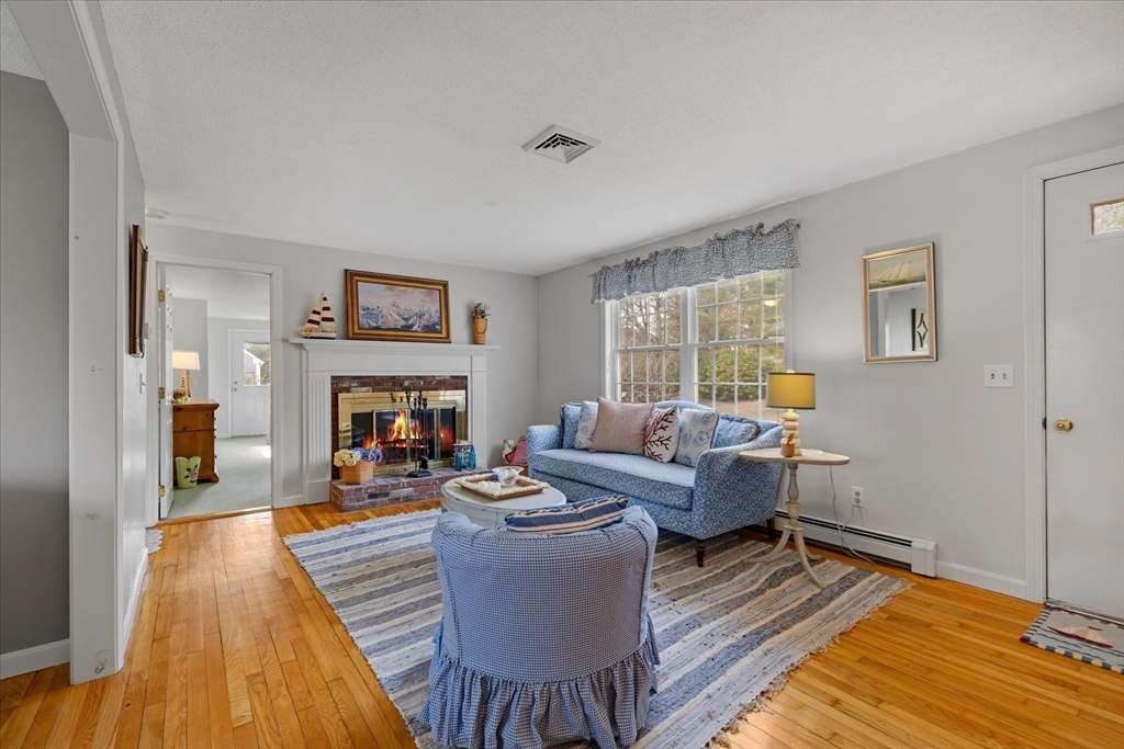 75 Trout Brook Road Barnstable, MA 02635 - Photo 6 of 29 Gallery Image 6