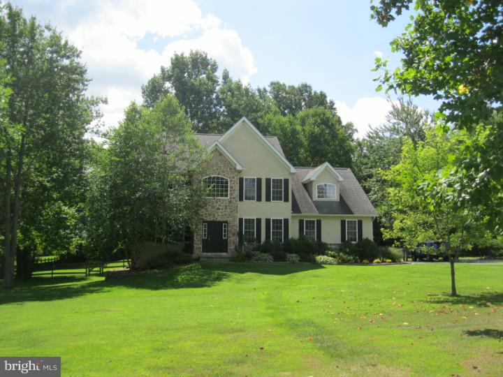 1352 Airport Road Coatesville, PA 19320 - Photo 2 of 25 Exterior Front