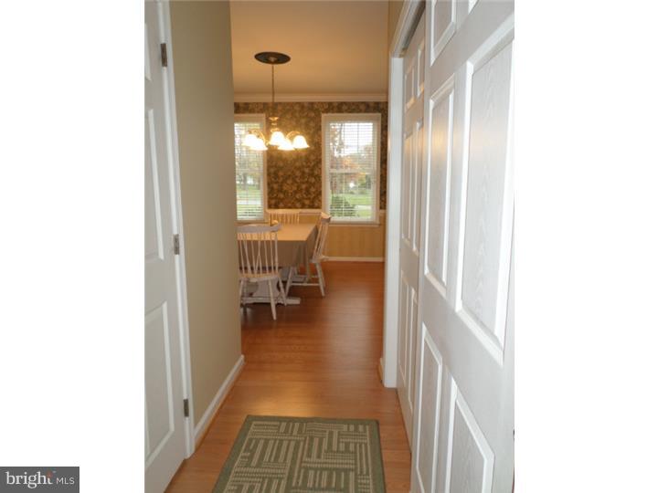 1352 Airport Road Coatesville, PA 19320 - Photo 15 of 25 Hallway