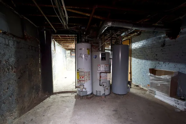 $799,900 | 154 Oakland Avenue, Providence, RI 02908