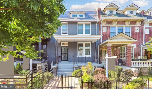 $5,600 | 712 Otis Place Northwest, Washington, DC 20010