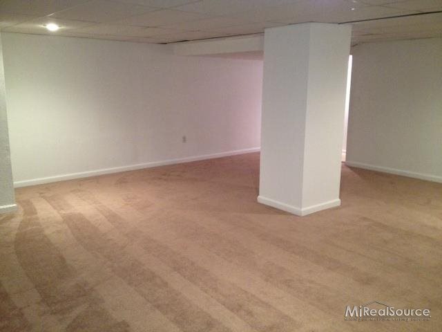 411 West Maryknoll Road Rochester, MI 48309 - Photo 13 of 24 31147202-12.JPG