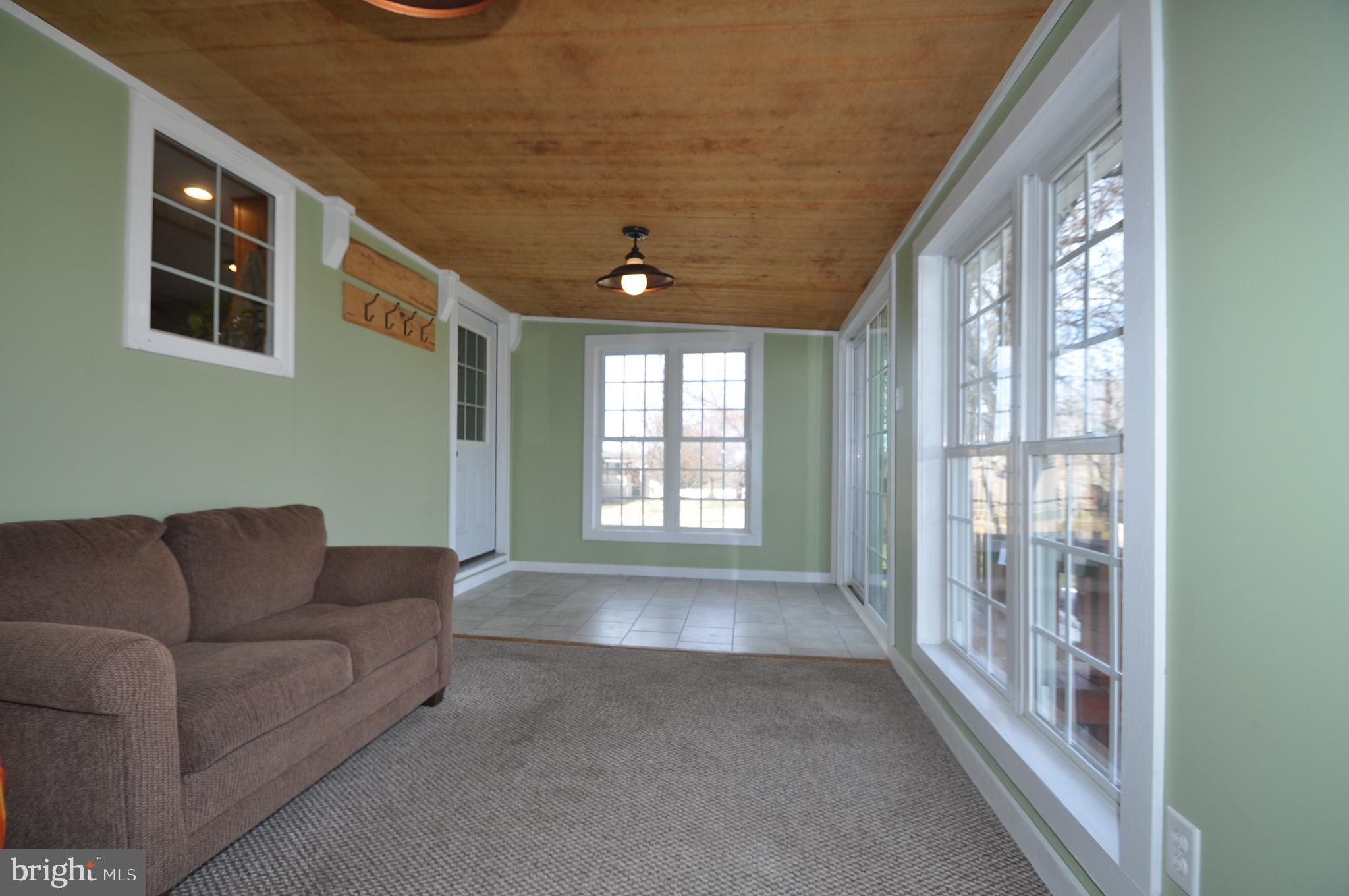 690 Georgetown Road Littlestown, PA 17340 - Photo 15 of 32 Absolutely gorgeous throughout!