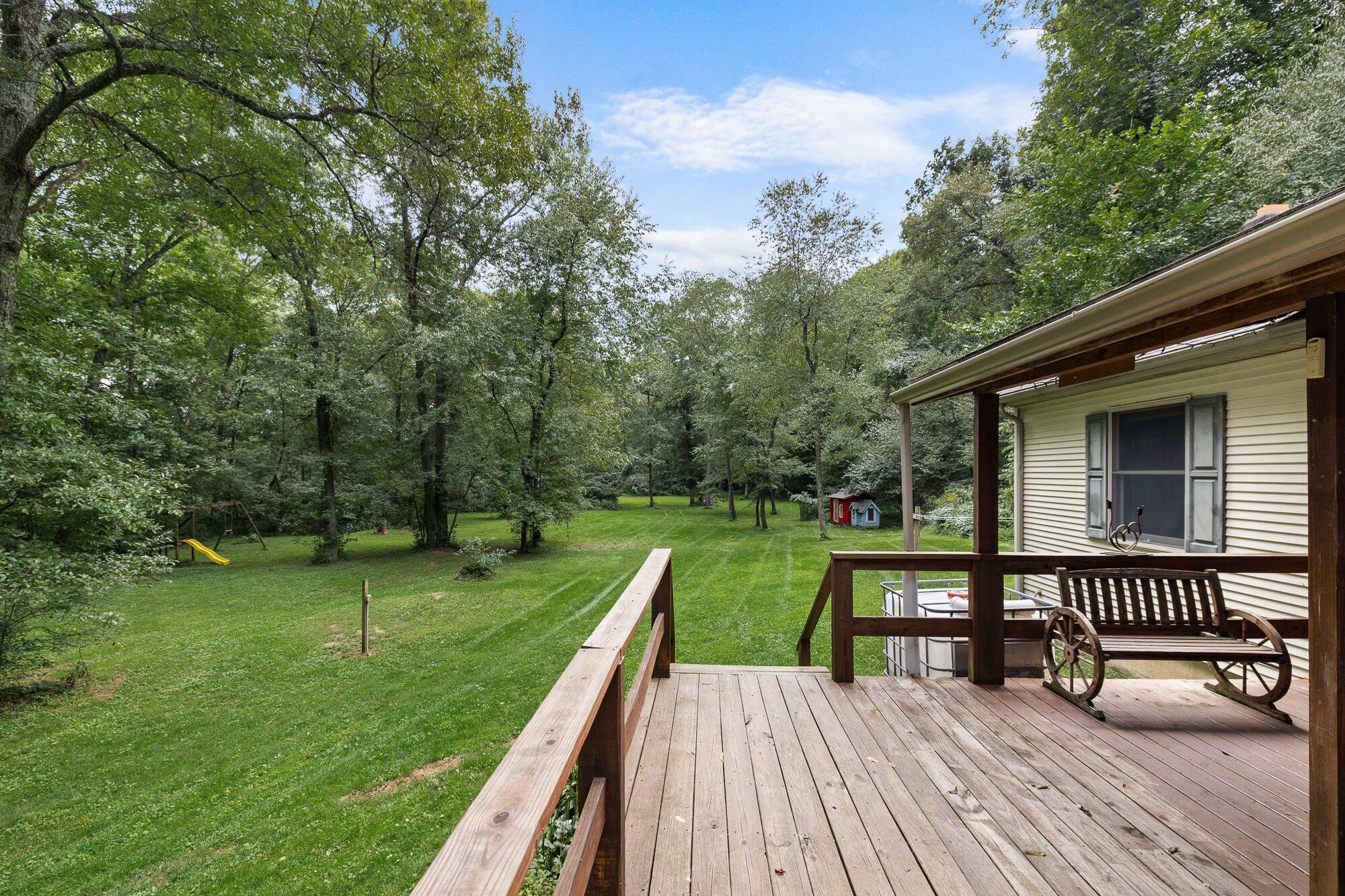 28590 Coshocton Road Howard, OH 43028 - Photo 26 of 38 26-ext-patio-3