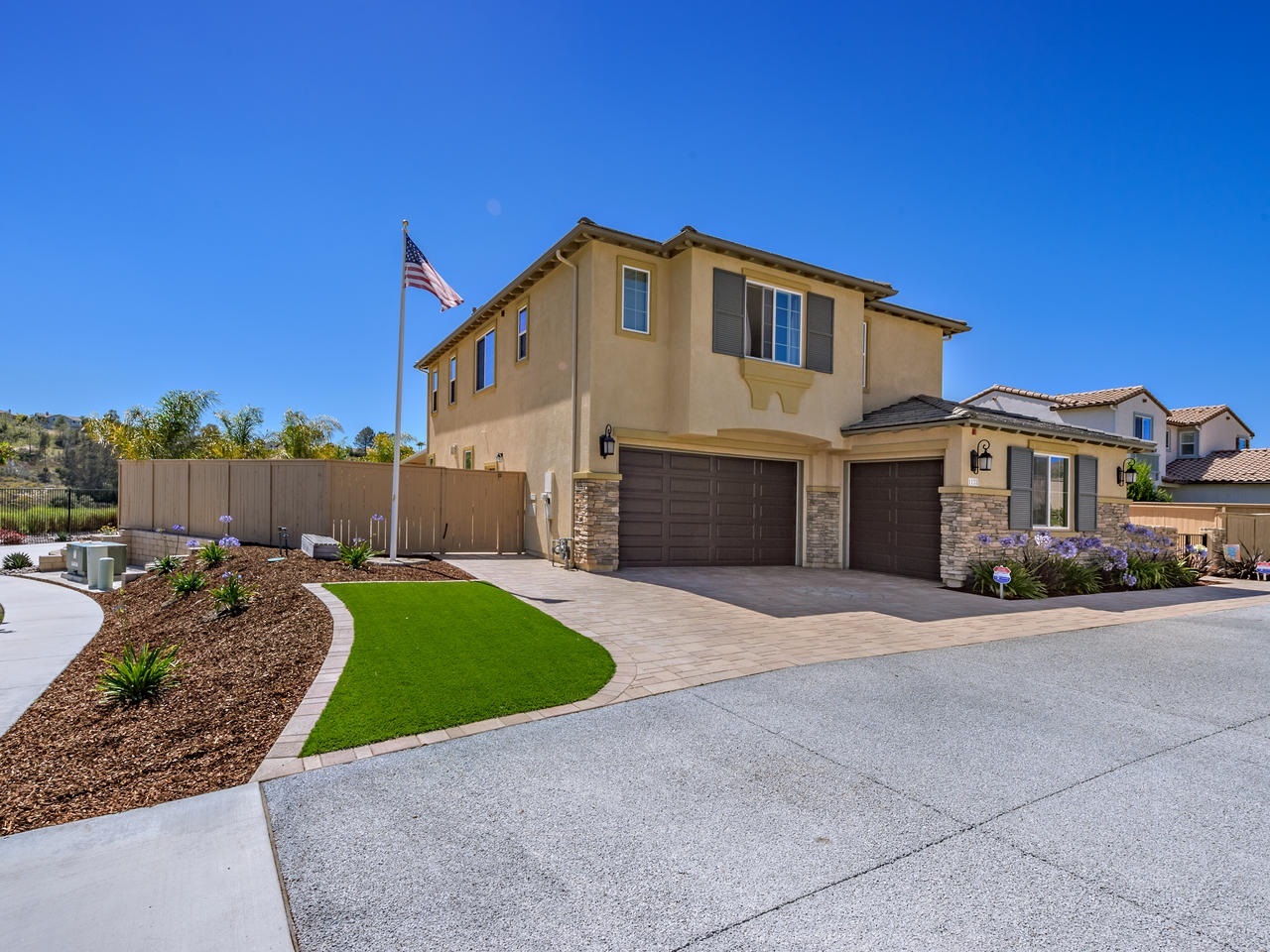 1128 Ocean Ridge Court Oceanside, CA 92056 - Photo 2 of 25 Gallery Image 2