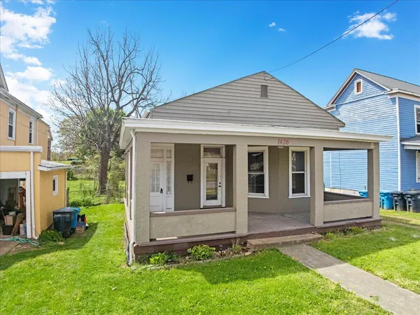 $199,900 | 1426 Chapman Avenue Southwest, Roanoke, VA 24016