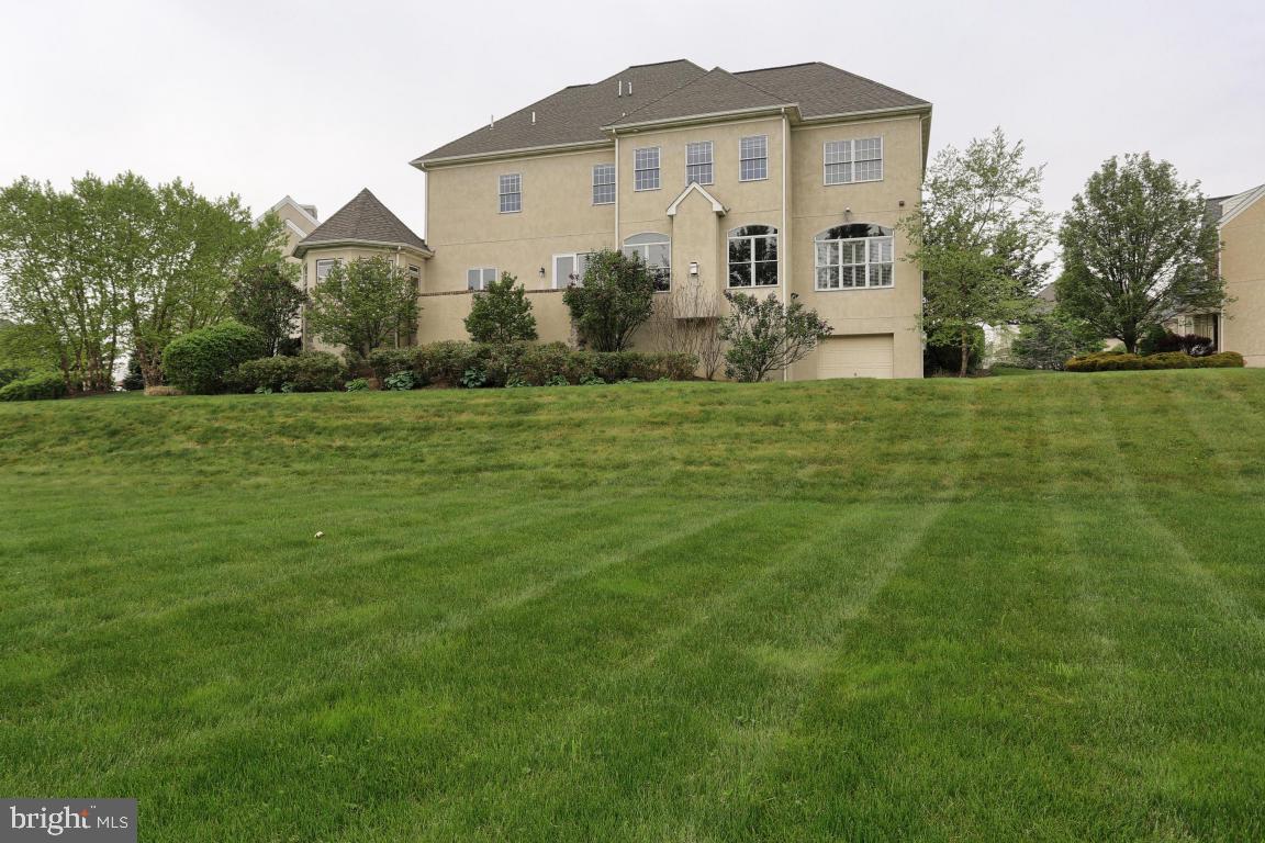 504 Dorset Street Lititz, PA 17543 - Photo 9 of 49 Gallery Image 9