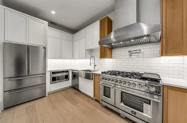 $3,500,000 | 1972 Carter Lane, Gunter, TX 75058