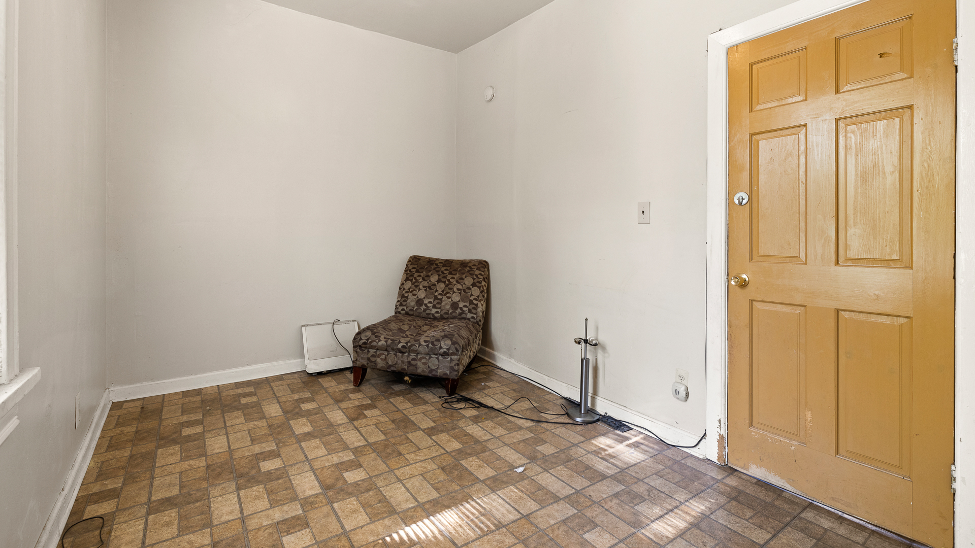 352 West 118th Street Chicago, IL 60628 - Photo 23 of 49