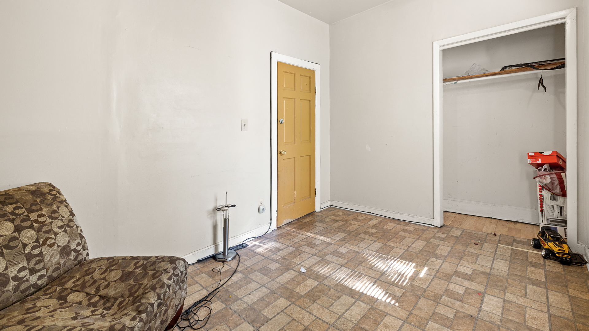 352 West 118th Street Chicago, IL 60628 - Photo 24 of 49