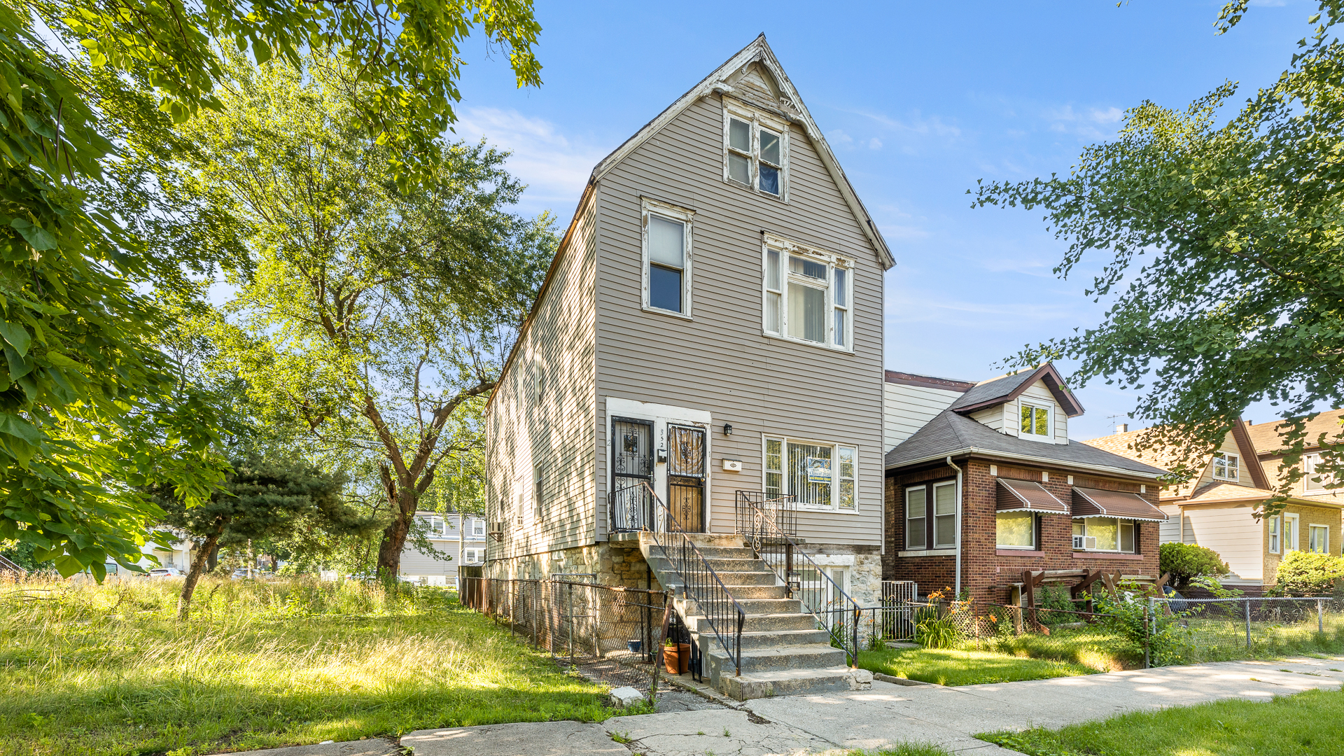 352 West 118th Street Chicago, IL 60628 - Photo 45 of 49