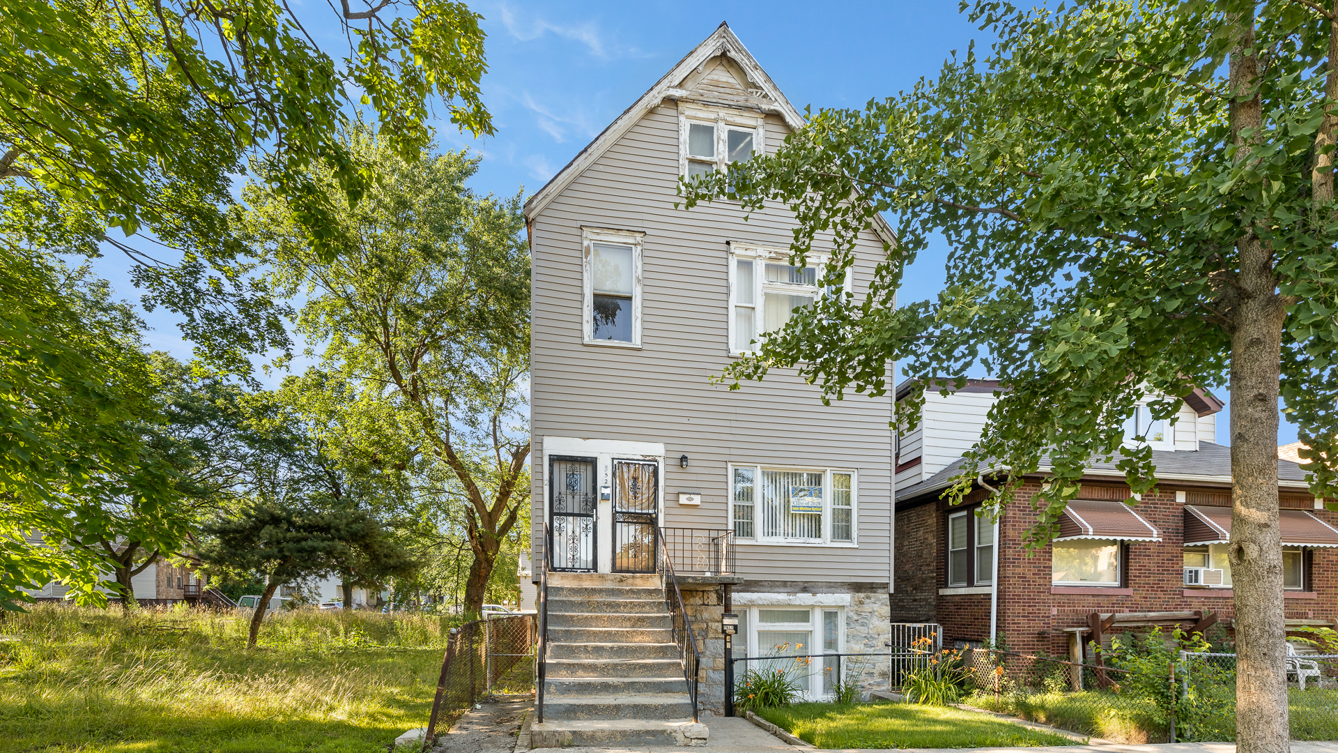 352 West 118th Street Chicago, IL 60628 - Photo 46 of 49