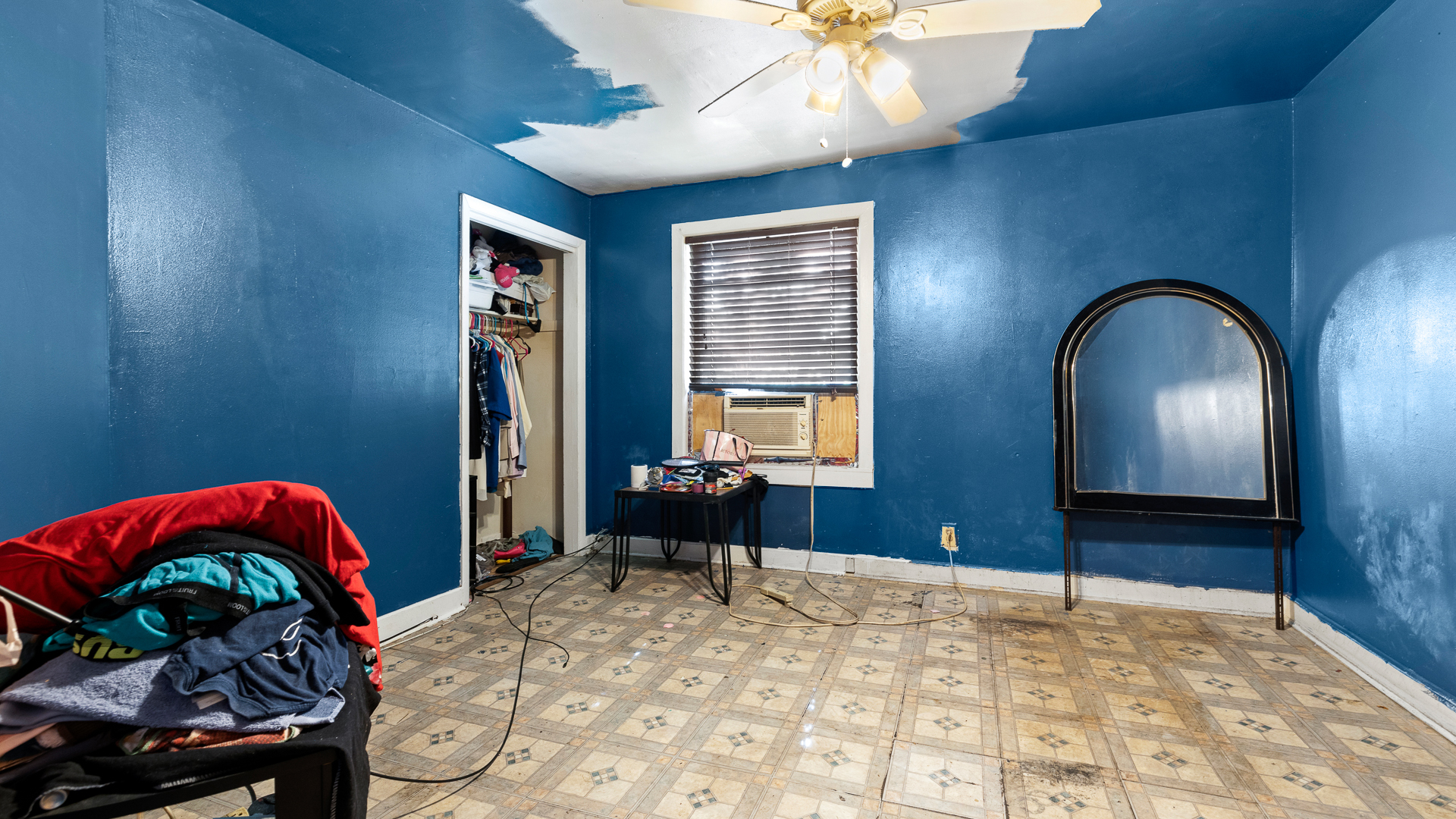 352 West 118th Street Chicago, IL 60628 - Photo 7 of 49