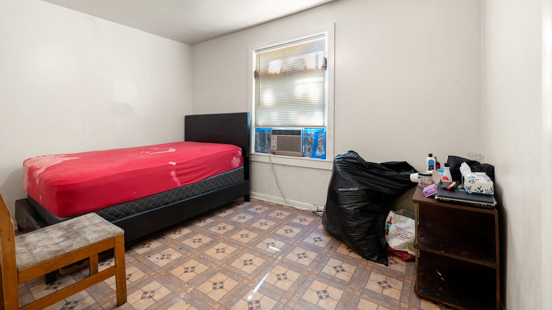 352 West 118th Street Chicago, IL 60628 - Photo 10 of 49