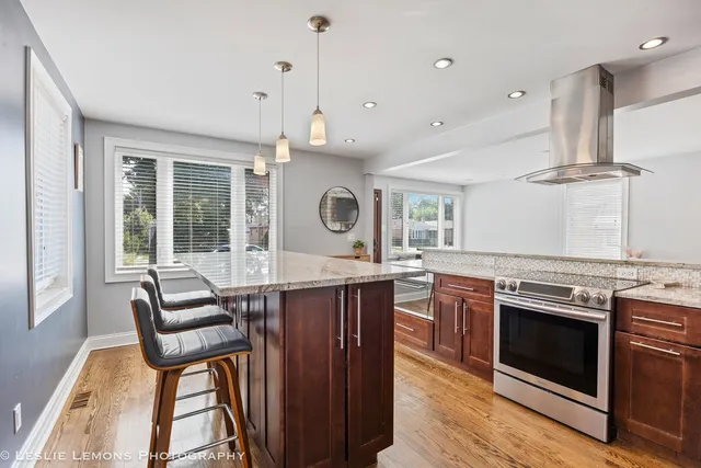 $495,000 | 3046 Sarah Street, Franklin Park, IL 60131