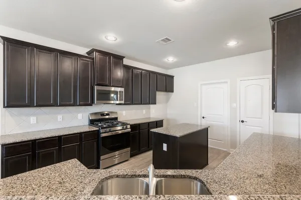 $485,000 | 2819 Bradbury Hills Road, Spring, TX 77373