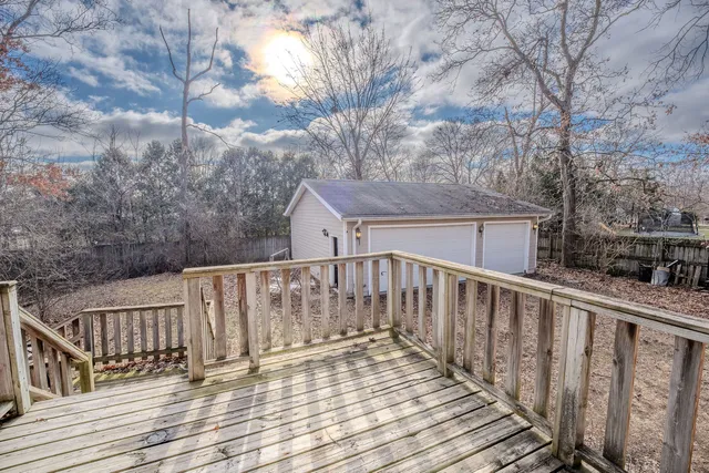 $300,000 | 4149 Oglesby Avenue, Gurnee, IL 60031