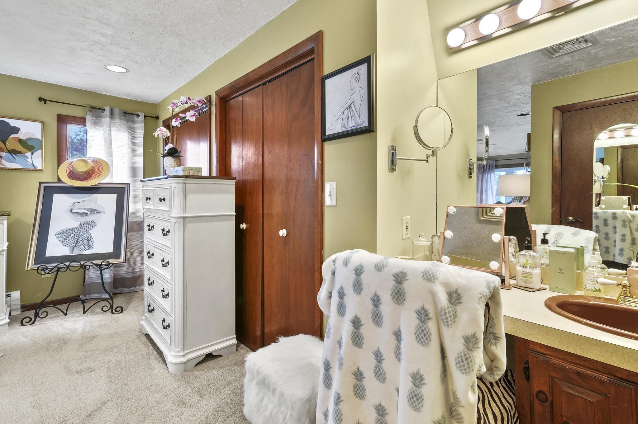 72 Millville Circle Salem, NH 03079 - Photo 21 of 42