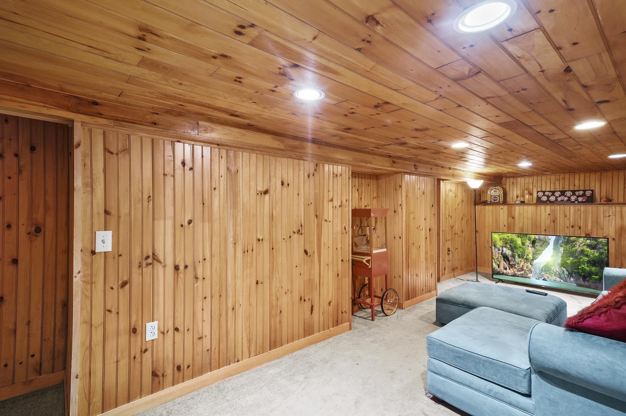 72 Millville Circle Salem, NH 03079 - Photo 28 of 42