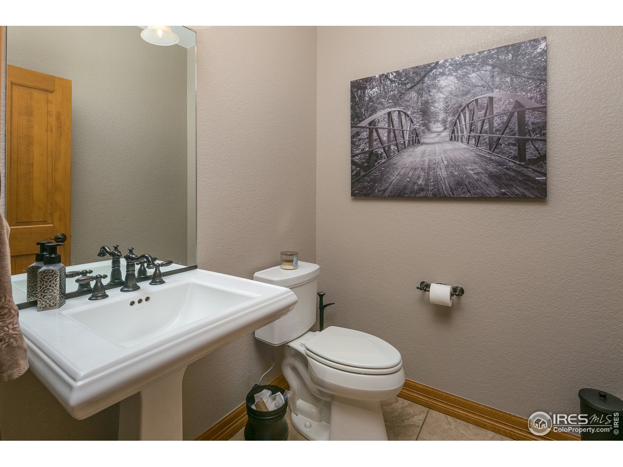 7507 Plateau Road Greeley, CO 80634 - Photo 18 of 35 Main Floor 1/2 Bath