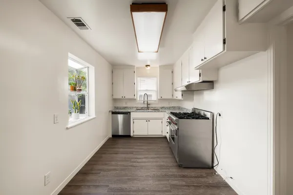 $585,000 | 5640 33rd Avenue, Sacramento, CA 95824