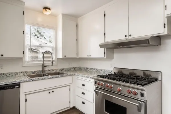 $585,000 | 5640 33rd Avenue, Sacramento, CA 95824