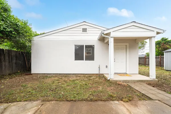 $585,000 | 5640 33rd Avenue, Sacramento, CA 95824