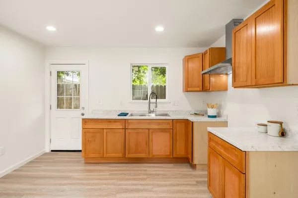 $585,000 | 5640 33rd Avenue, Sacramento, CA 95824