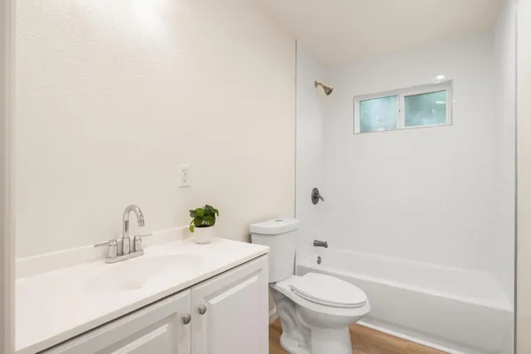 $585,000 | 5640 33rd Avenue, Sacramento, CA 95824