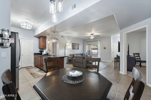 $4,250 | 10136 East Southern Avenue, Unit 1067, Mesa, AZ 85209