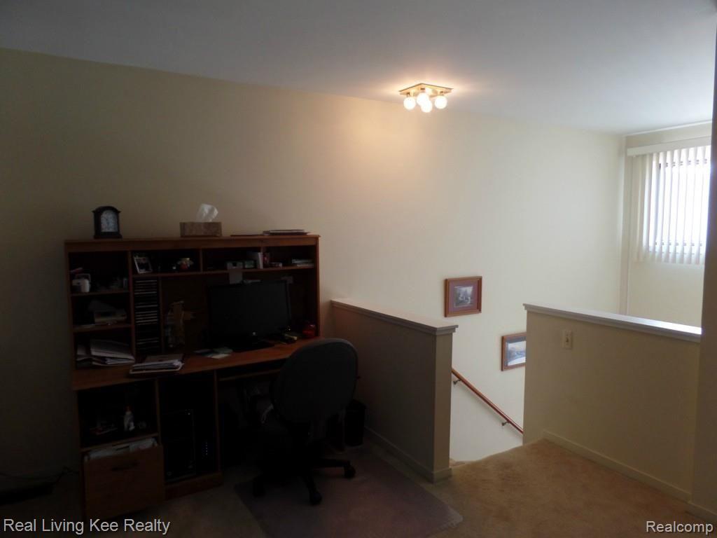 715 Eton Court, Unit 164 Rochester, MI 48307 - Photo 32 of 48 SAM_0663.jpg