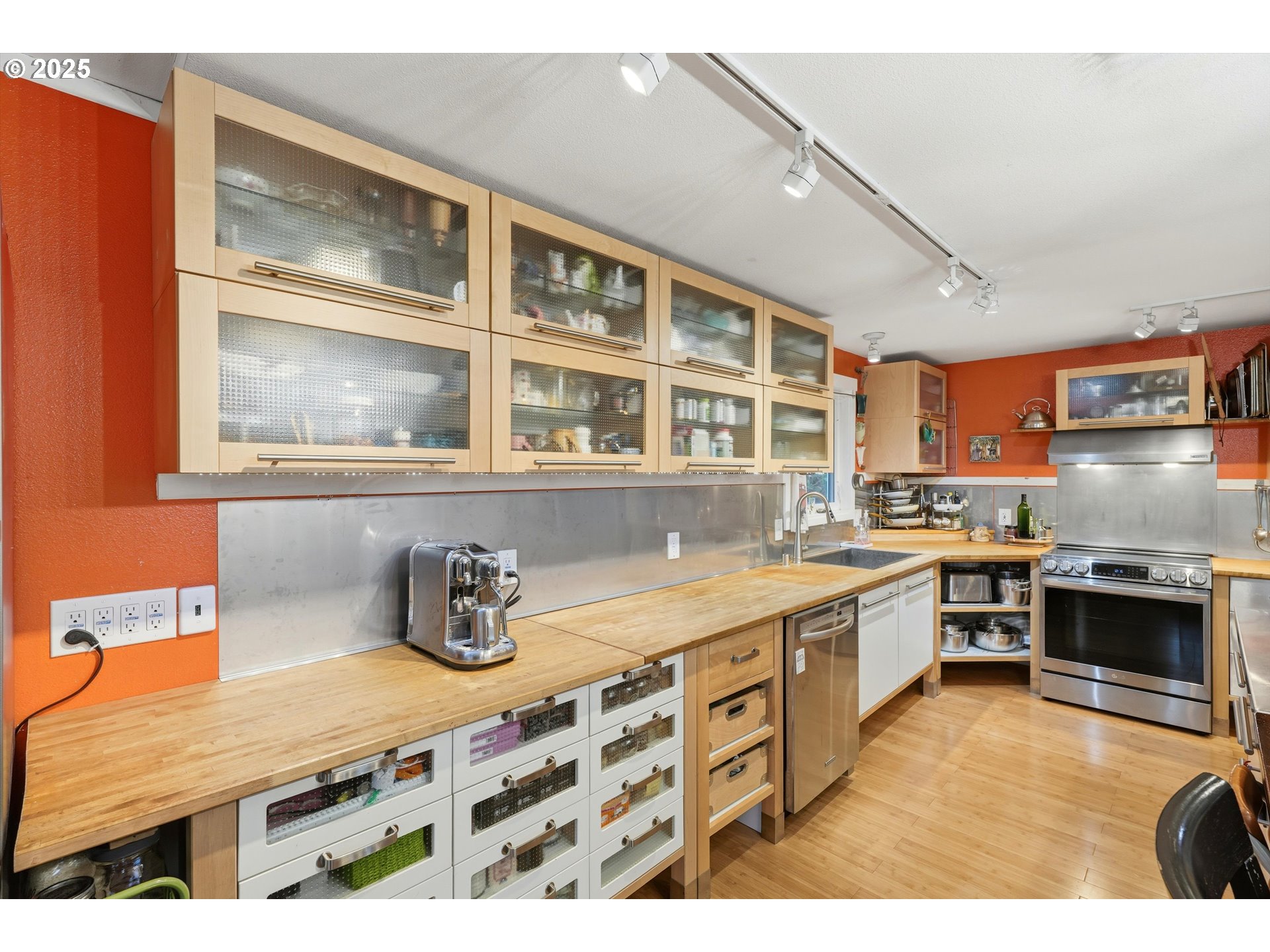 120 Sandy Bend Road Castle Rock, WA 98611 - Photo 14 of 28