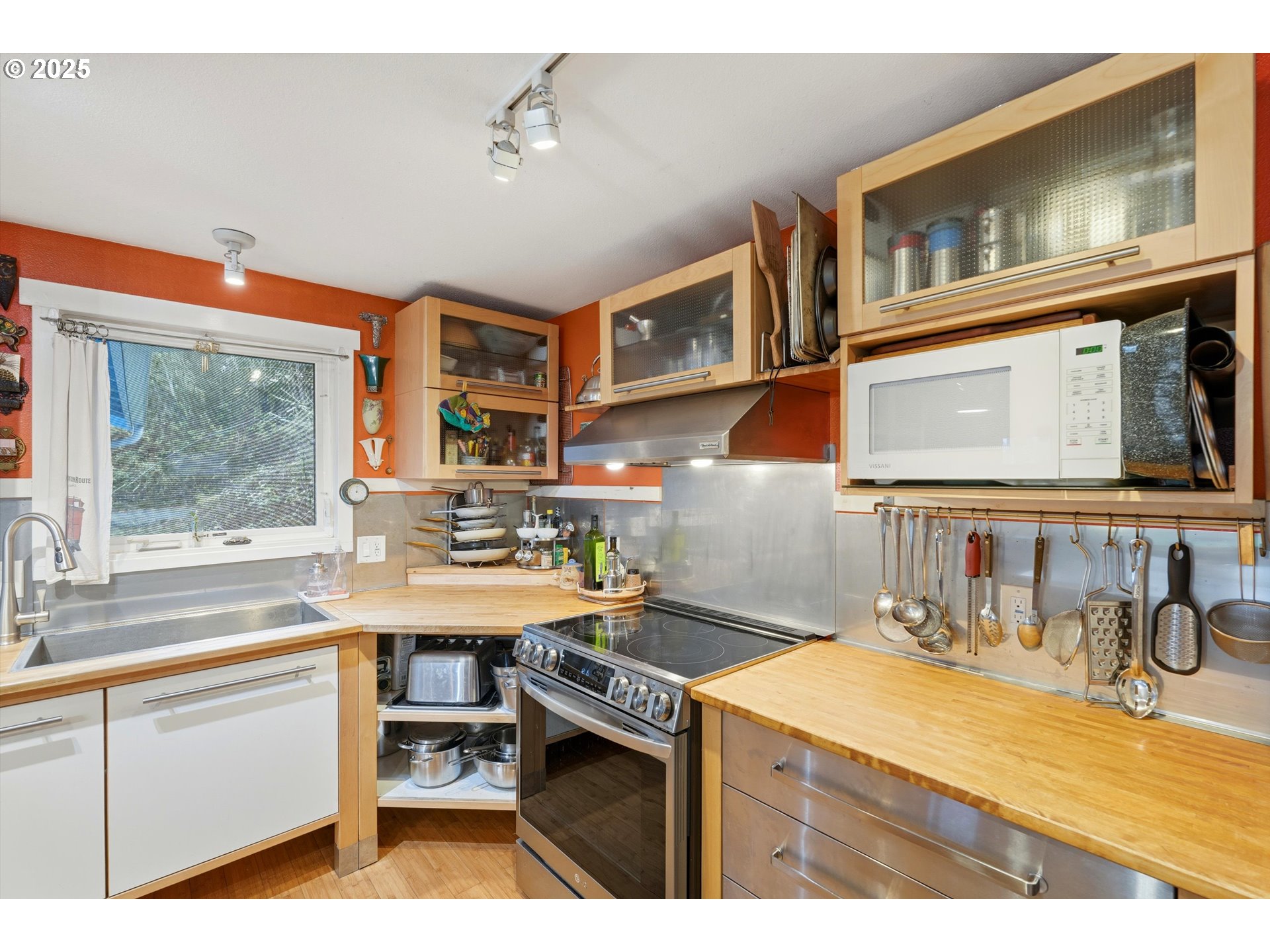 120 Sandy Bend Road Castle Rock, WA 98611 - Photo 15 of 28