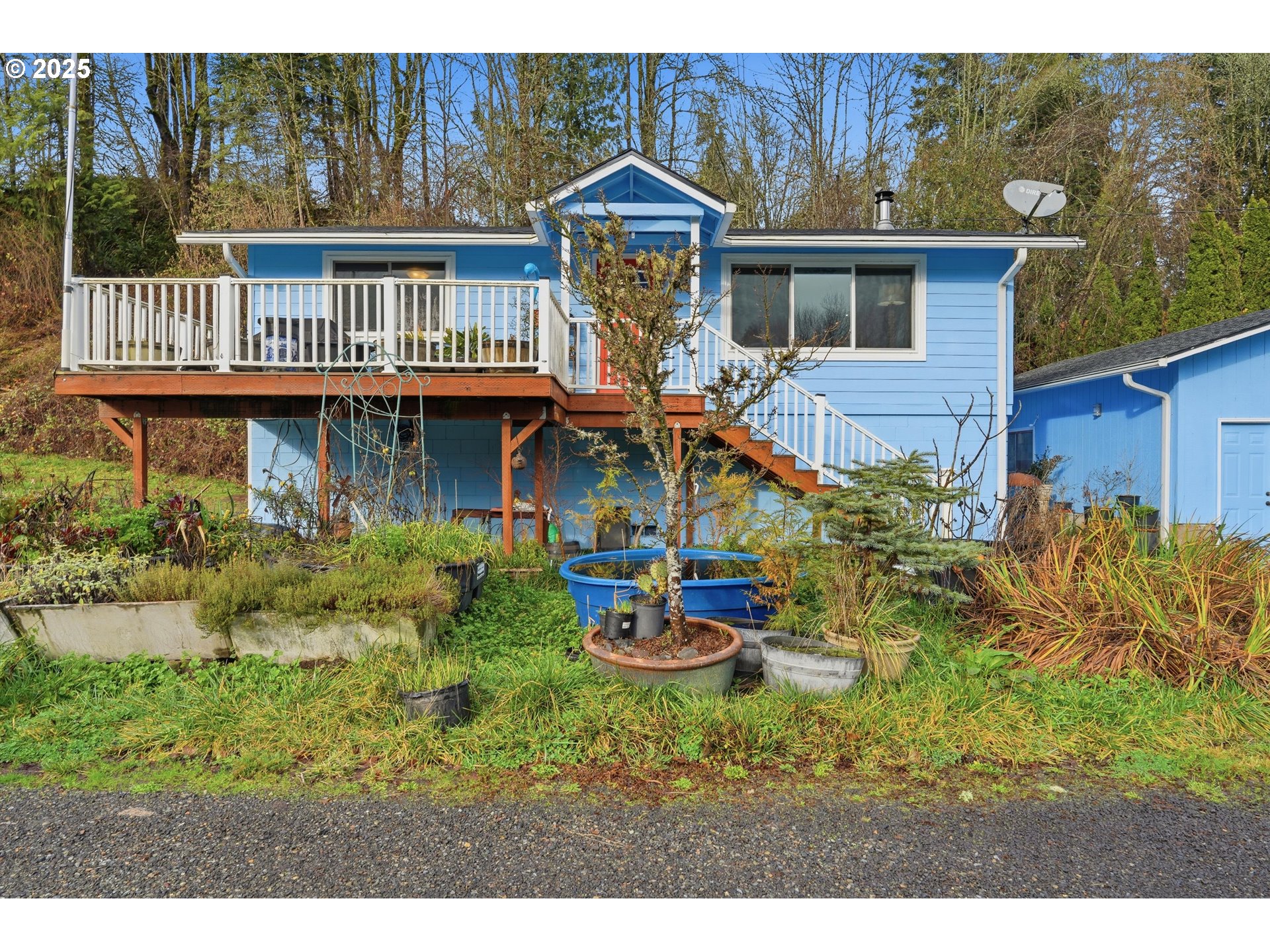 120 Sandy Bend Road Castle Rock, WA 98611 - Photo 3 of 28