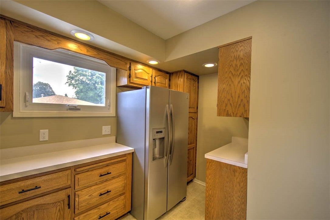 114 Columbus Drive Decatur, IL 62526 - Photo 15 of 32 Gallery Image 15