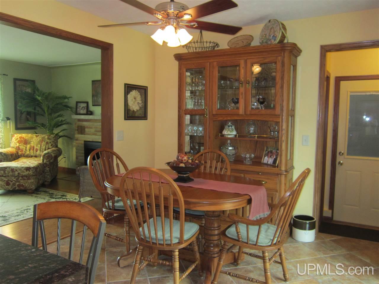 E9516 Lehnen Road Munising, MI 49862 - Photo 9 of 36 Gallery Image 9