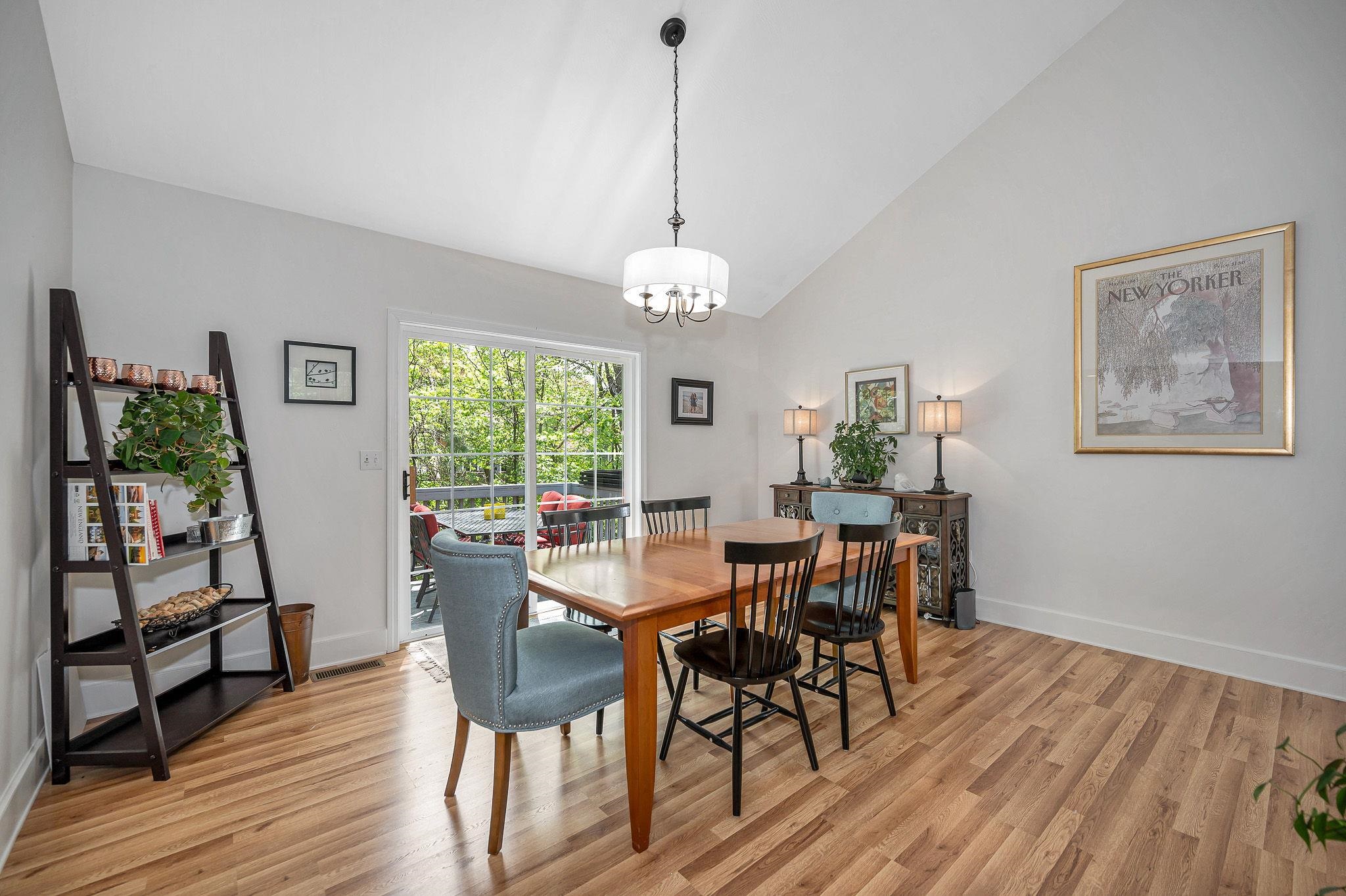 5 Holden Road Nashua, NH 03063 - Photo 8 of 46 Gallery Image 8