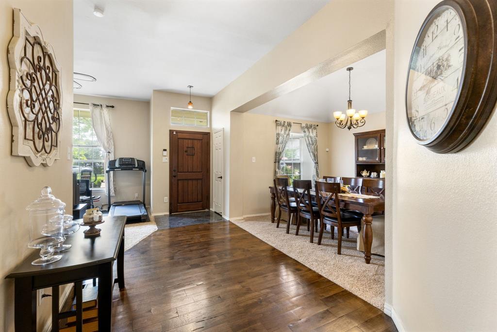 901 Rutherford Drive Mesquite, TX 75149 - Photo 4 of 30