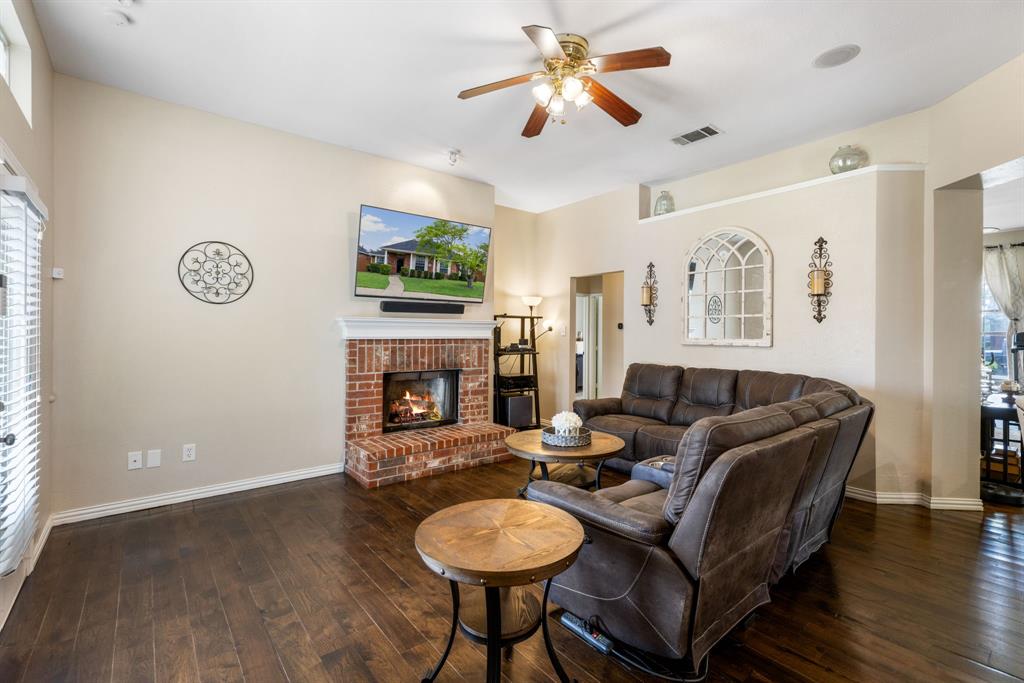 901 Rutherford Drive Mesquite, TX 75149 - Photo 8 of 30