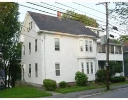 $1,895 | 24 Pleasant Street, Unit 3, Wakefield, MA 01880