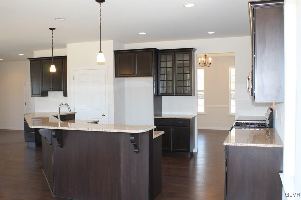 819 Texas Road Easton, PA 18042 - Photo 8 of 10