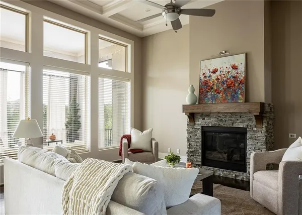 $1,225,000 | 9519 West 151st Terrace, Overland Park, KS 66221