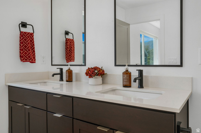 493 East Alice Way Layton, UT 84041 - Photo 16 of 31 Full bathroom featuring double vanity