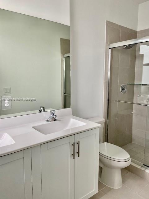 20626 Northeast 5th Place, Unit 20626 Miami, FL 33179 - Photo 15 of 34 a bathroom with a sink and a mirror