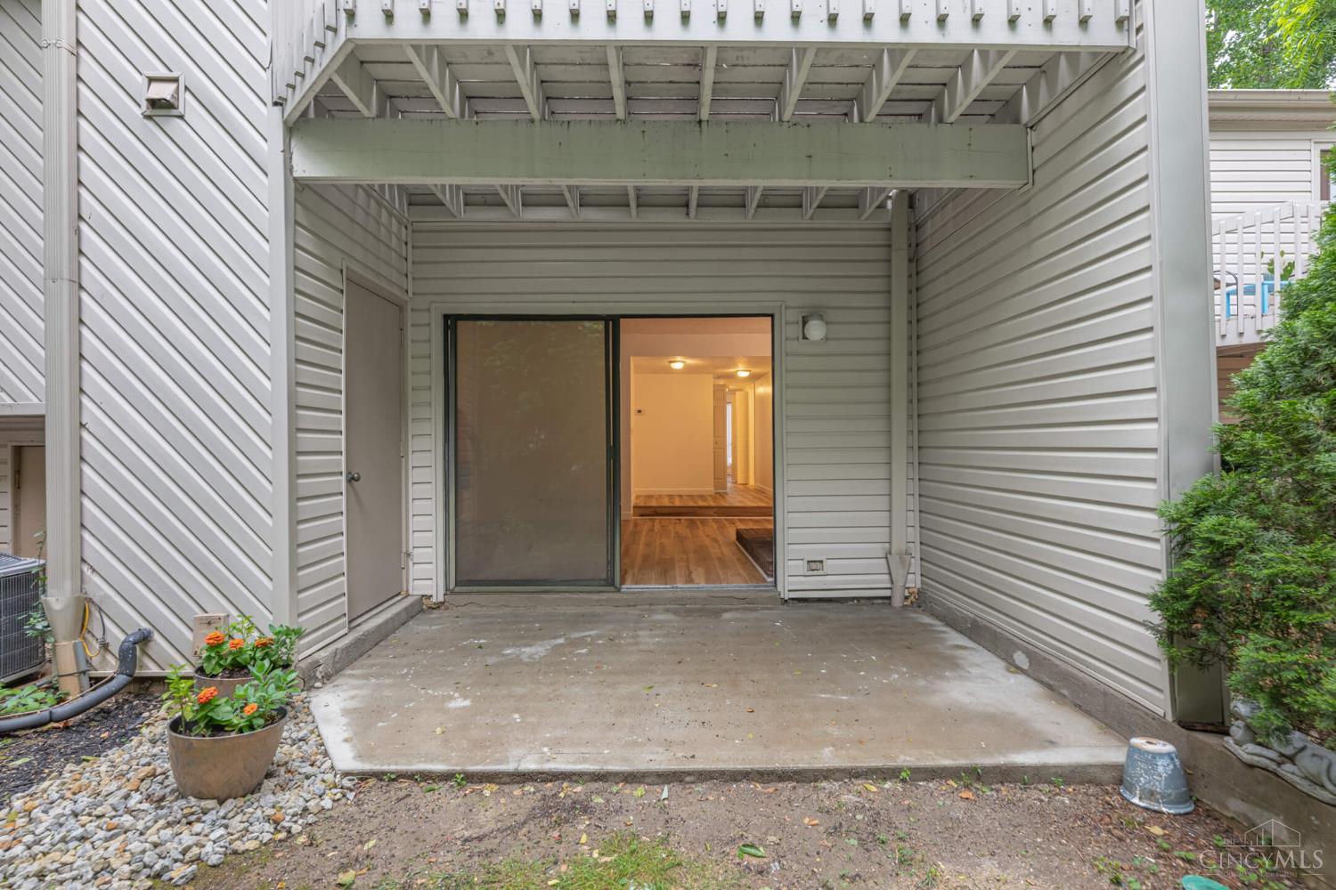 7268 East Galbraith Road, Unit A Cincinnati, OH 45243 - Photo 38 of 39