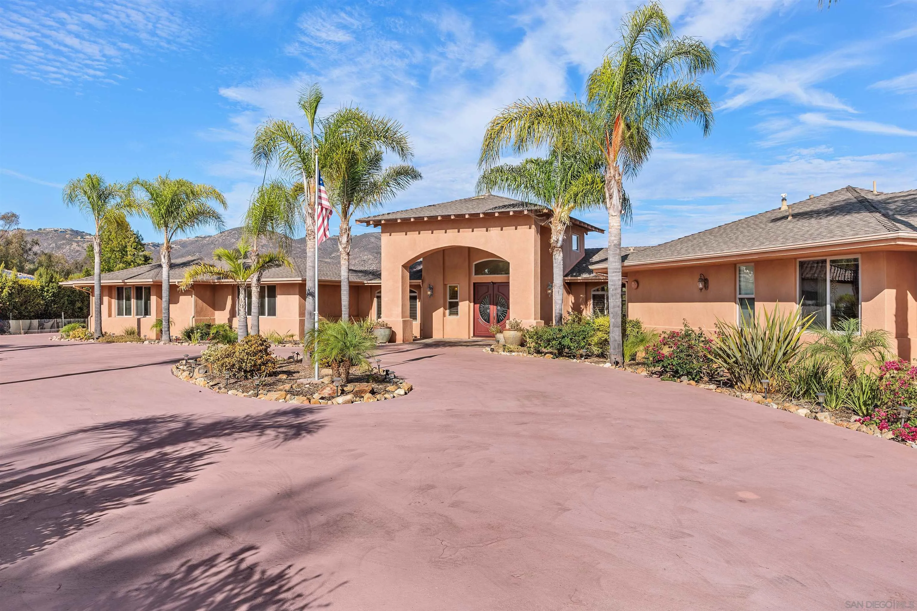 17429 Rancho Del Rio Rancho Santa Fe, CA 92067 - Photo 9 of 50 Gallery Image 9