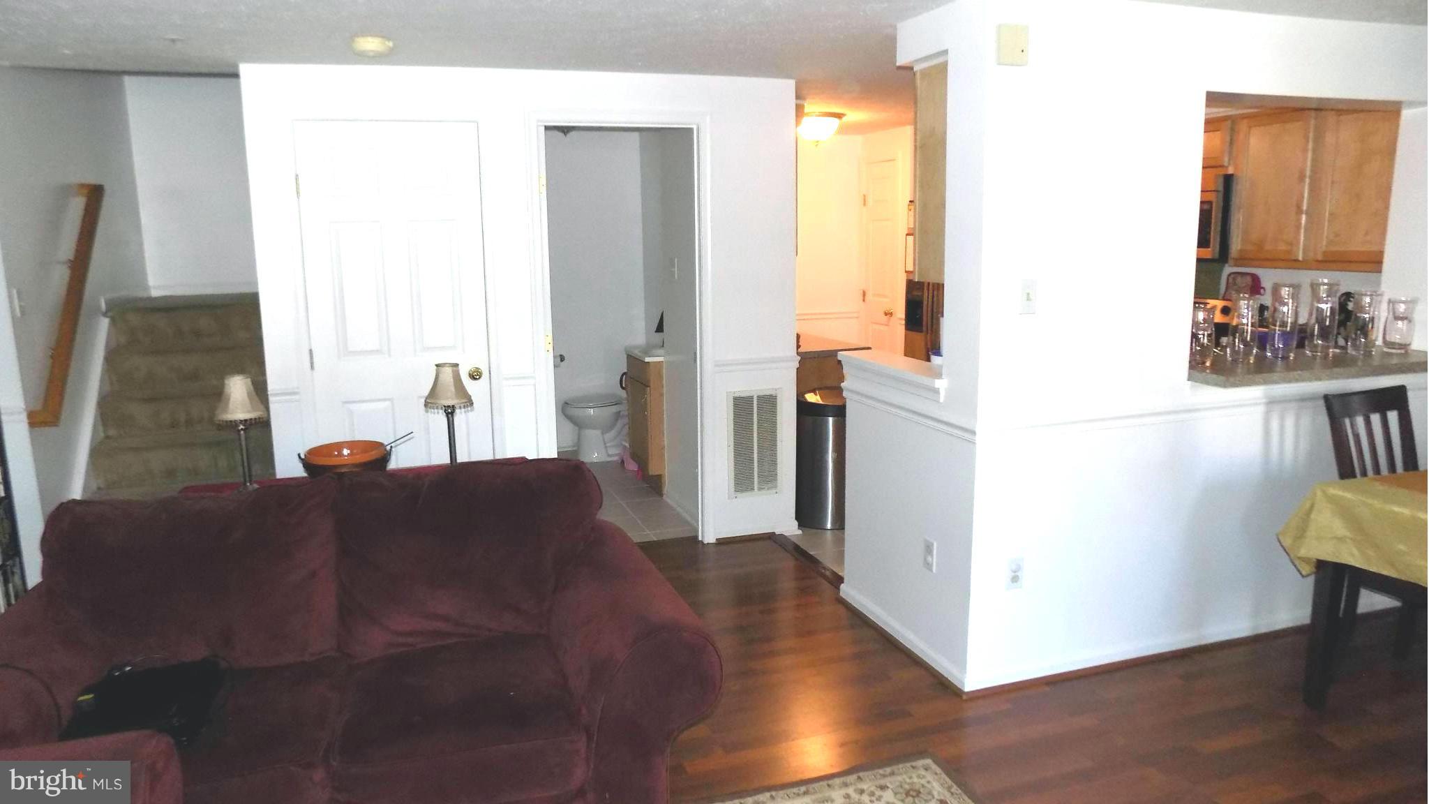 592 Cascade Way Frederick, MD 21703 - Photo 7 of 30 Living Room
