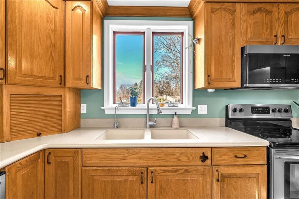 4263 Battle Ridge Road McDonald, PA 15057 - Photo 7 of 50 Gallery Image 7