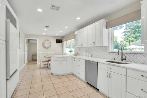 $1,299,000 | 65 Shoreham Drive East, Dix Hills, NY 11746