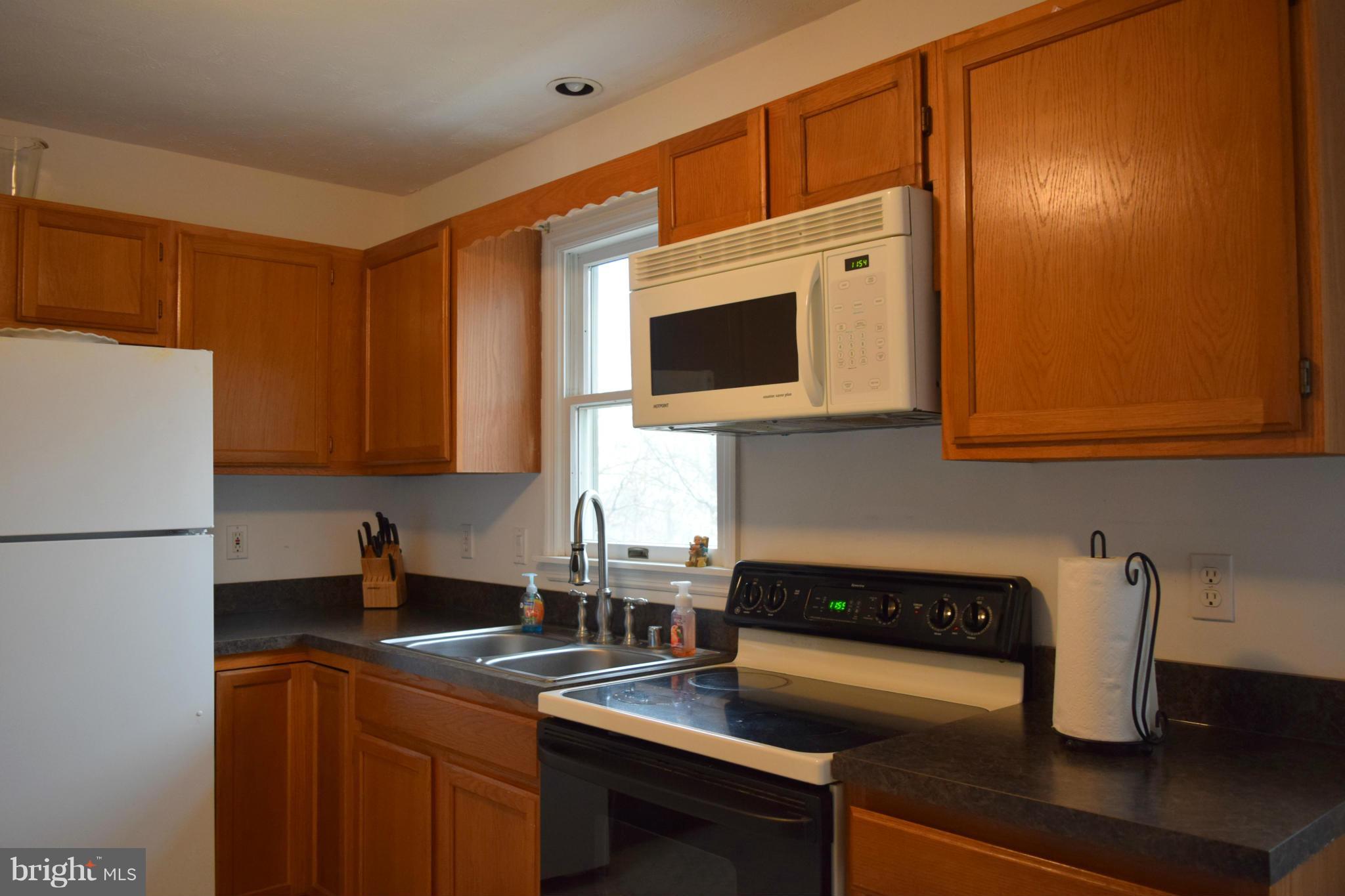 2746 High Top Road Linden, VA 22642 - Photo 11 of 30 Kitchen